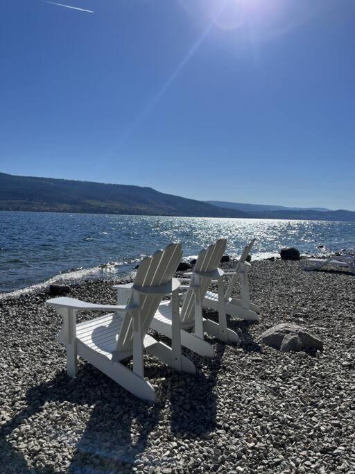 Jasmine Cottage Kelowna Exterior foto